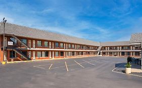 Hotel O Miami Inn & Suites Chicago Midway Airport